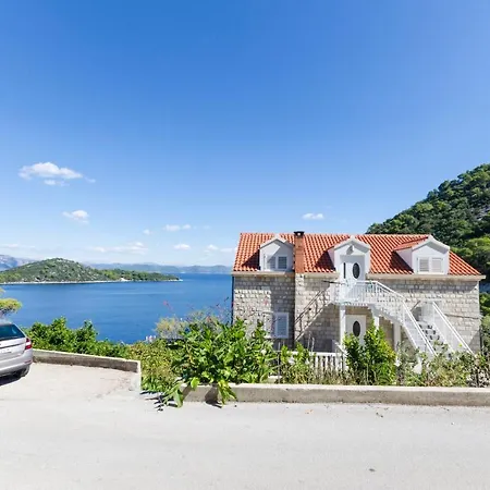 Apartament Ruza Sobra